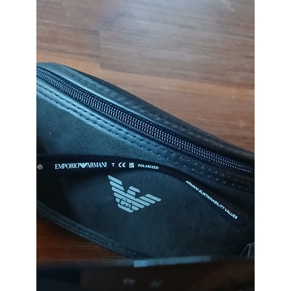 EMPORIO ARMANI EA4214U 50178G Black Grey Polarized Women's Sunglasses READ DESC. - Picture 8 of 12